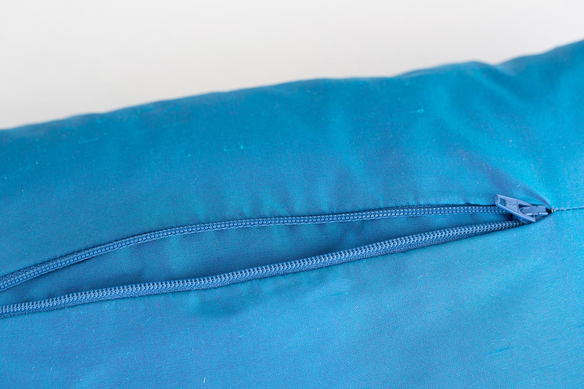 "Boteh" blue silk cushion