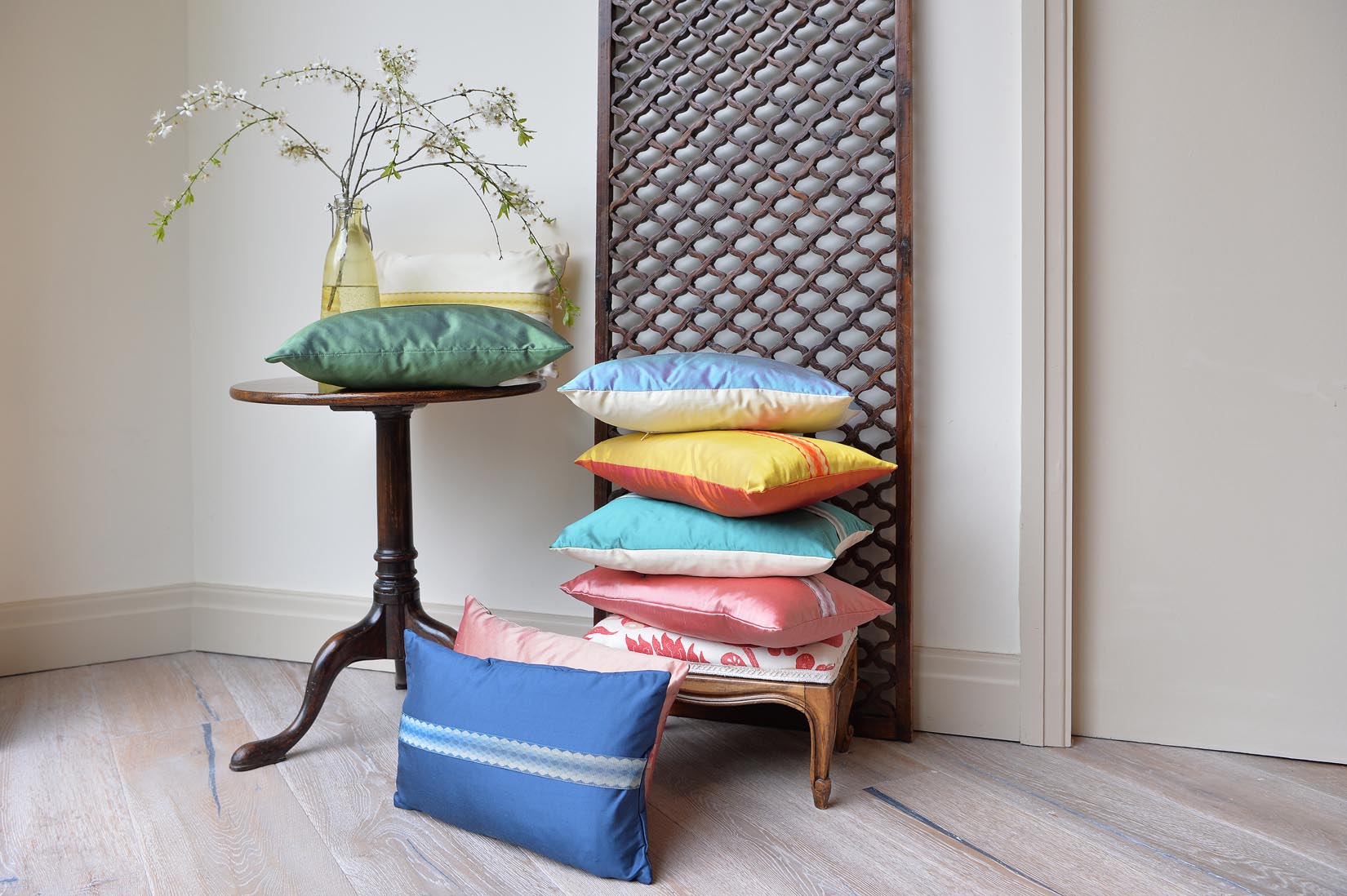 "Arlequin" Oasis blue silk cushion - MyBilletDoux.com