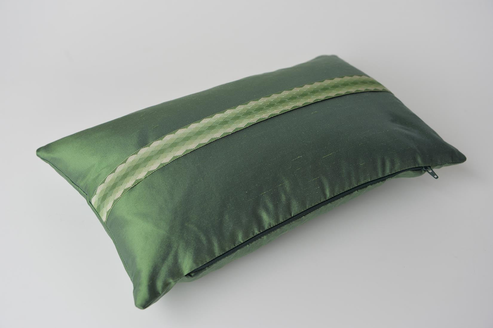 "Arlequin" Fern green silk cushion - MyBilletDoux.com