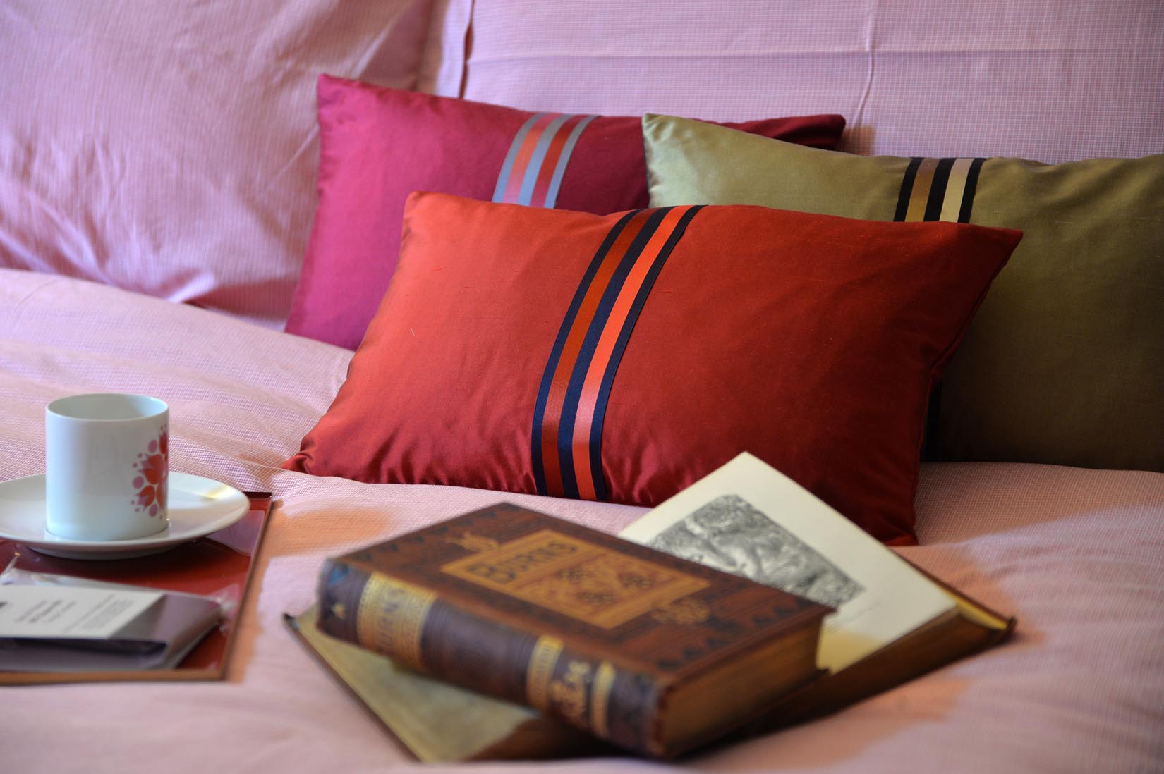 "Deux Rayures" Fuschia pink silk cushion - MyBilletDoux.com