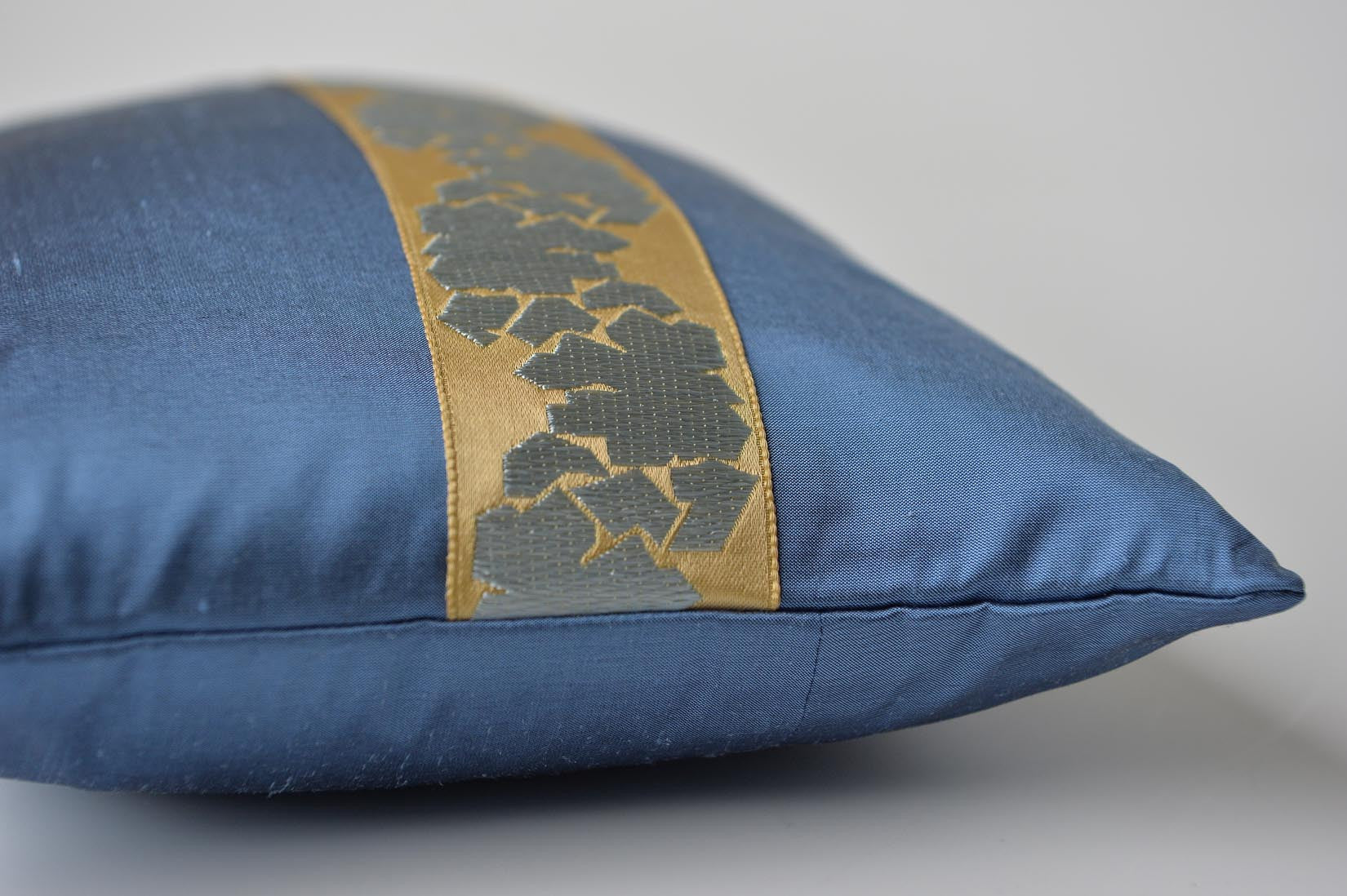 "Fragment" Rivera blue silk cushion - MyBilletDoux.com