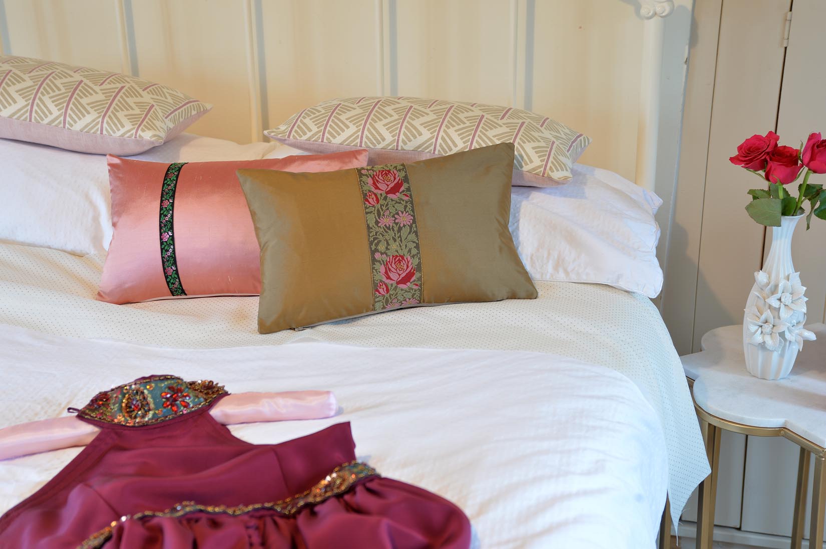 "Rose" Herb brown silk cushion - MyBilletDoux.com