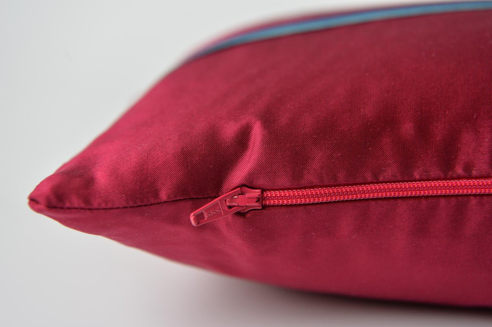 "Bandeau" Fuchsia pink silk cushion - MyBilletDoux.com