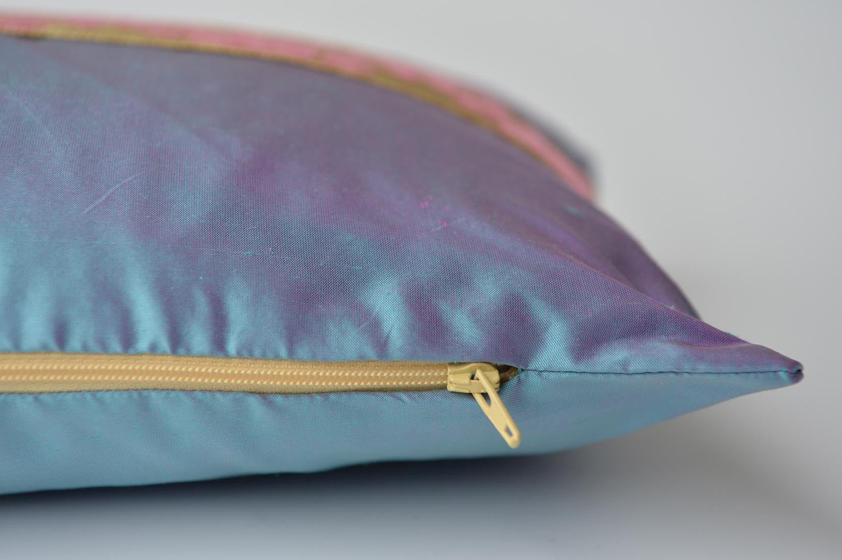 "Fragment" Oasis blue silk cushion - MyBilletDoux.com