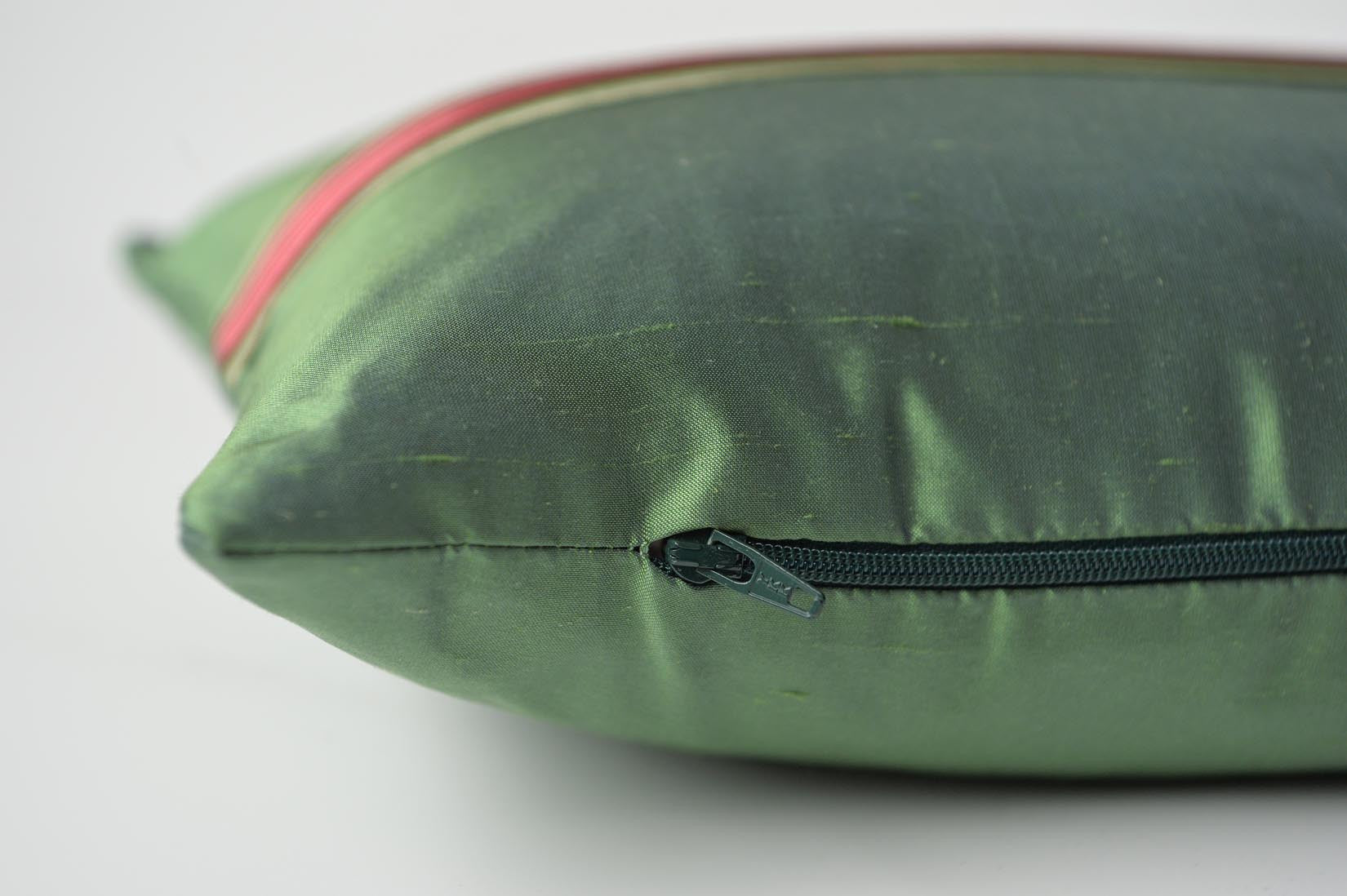 "Bandeau" Fern green silk cushion - MyBilletDoux.com