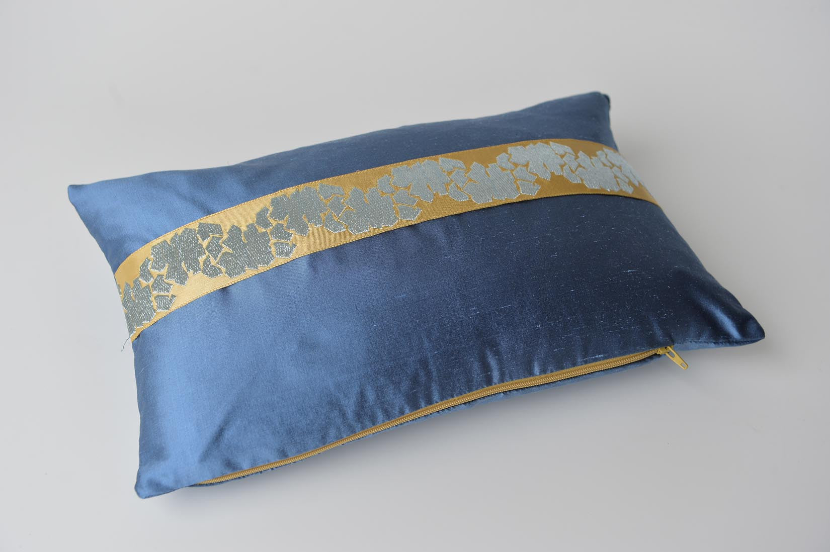 "Fragment" Rivera blue silk cushion - MyBilletDoux.com