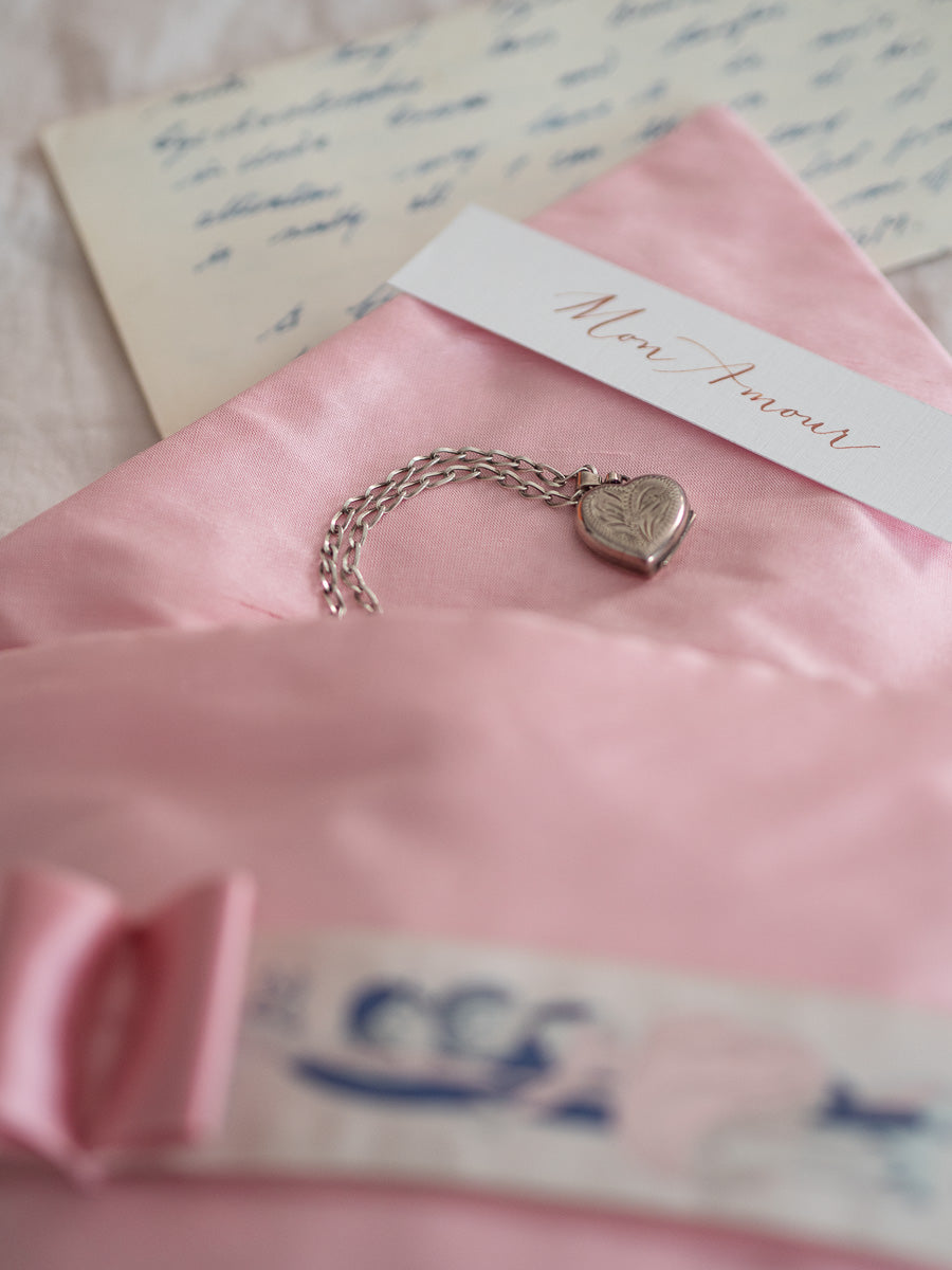 "Les Amoureux" pink silk envelope cushion