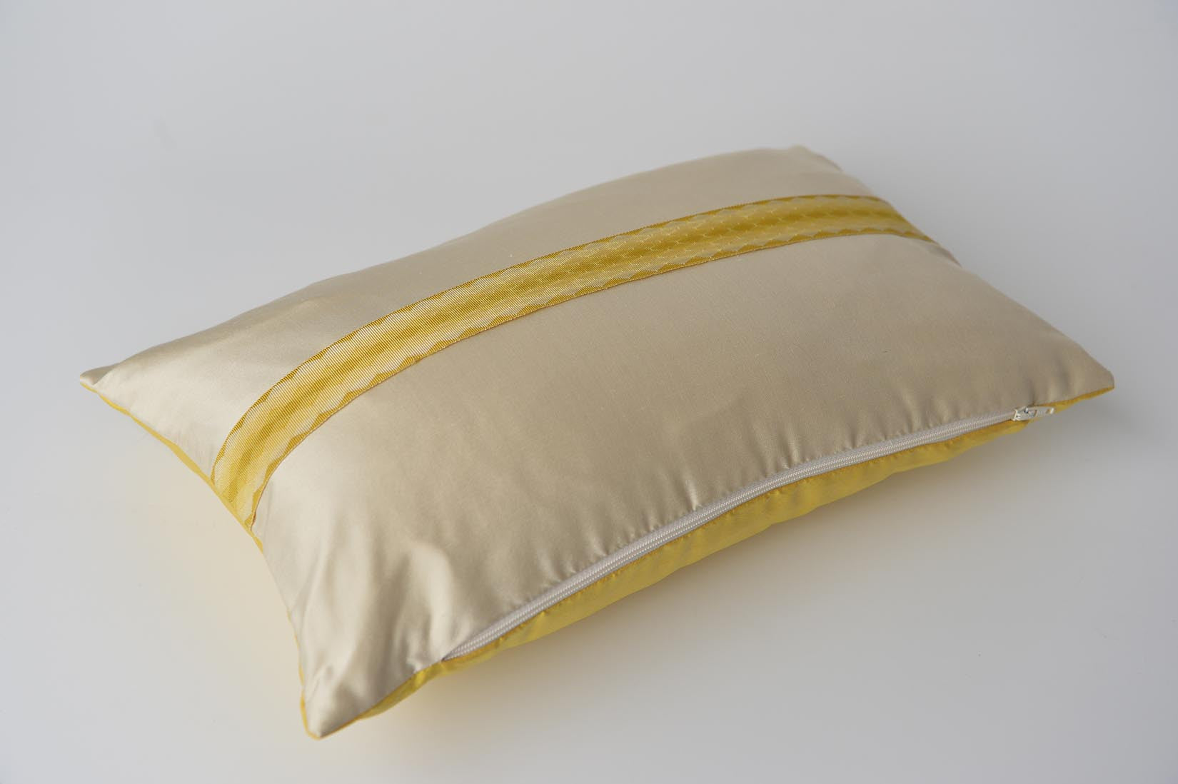 "Arlequin" Ivory silk cushion - MyBilletDoux.com