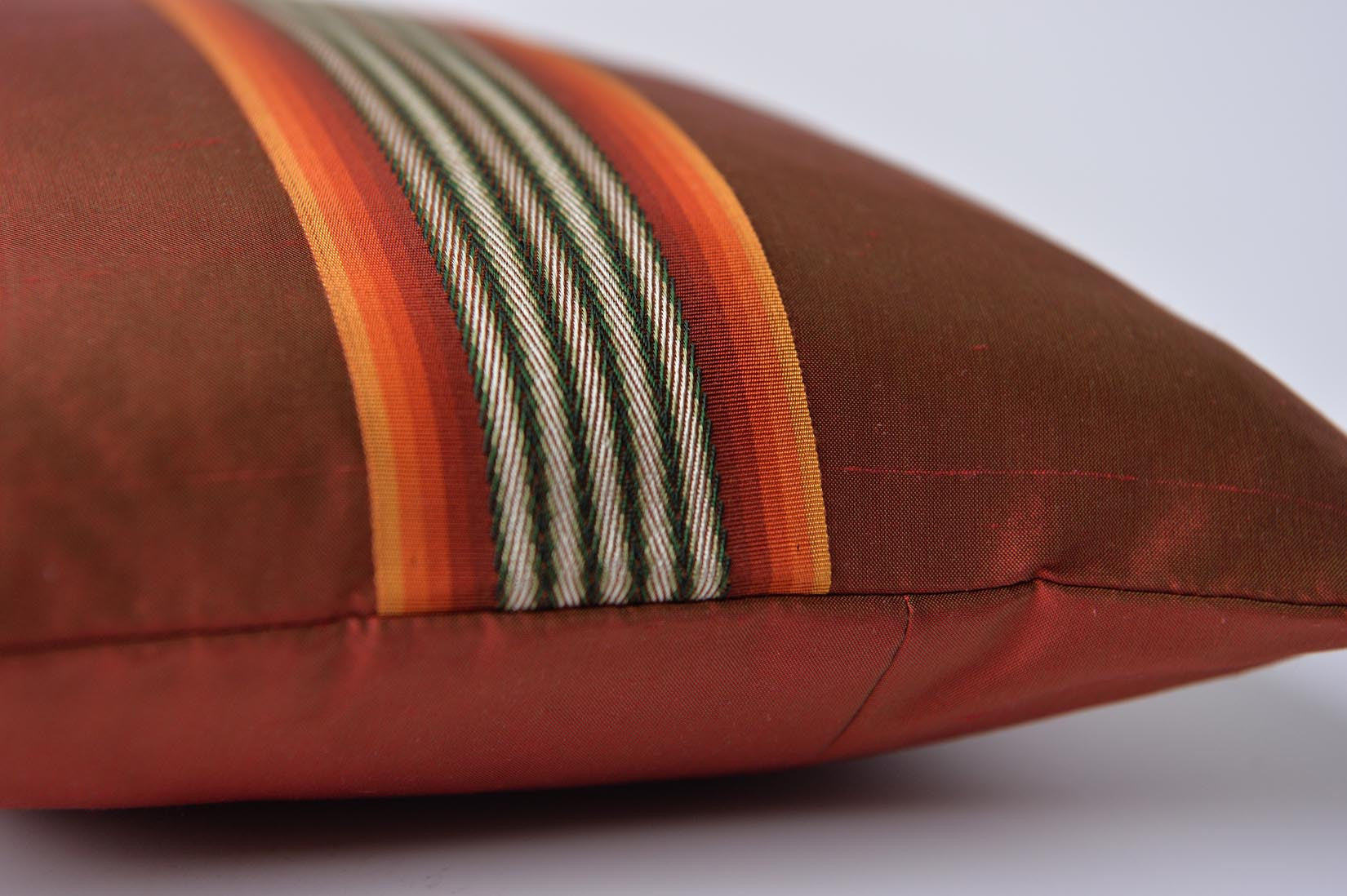 "Bandeau" Tabasco red silk cushion - MyBilletDoux.com